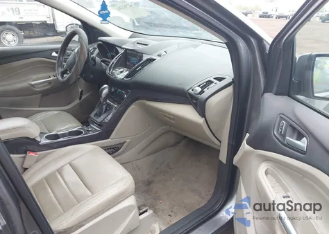 2014 Ford Escape Titanium z USA, uszkodzony, nr VIN 1FMCU9J94EUD53193